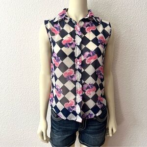 Fun & Flirt Sheer sleeveless button-down checkered pattern W/floral accents Sz S